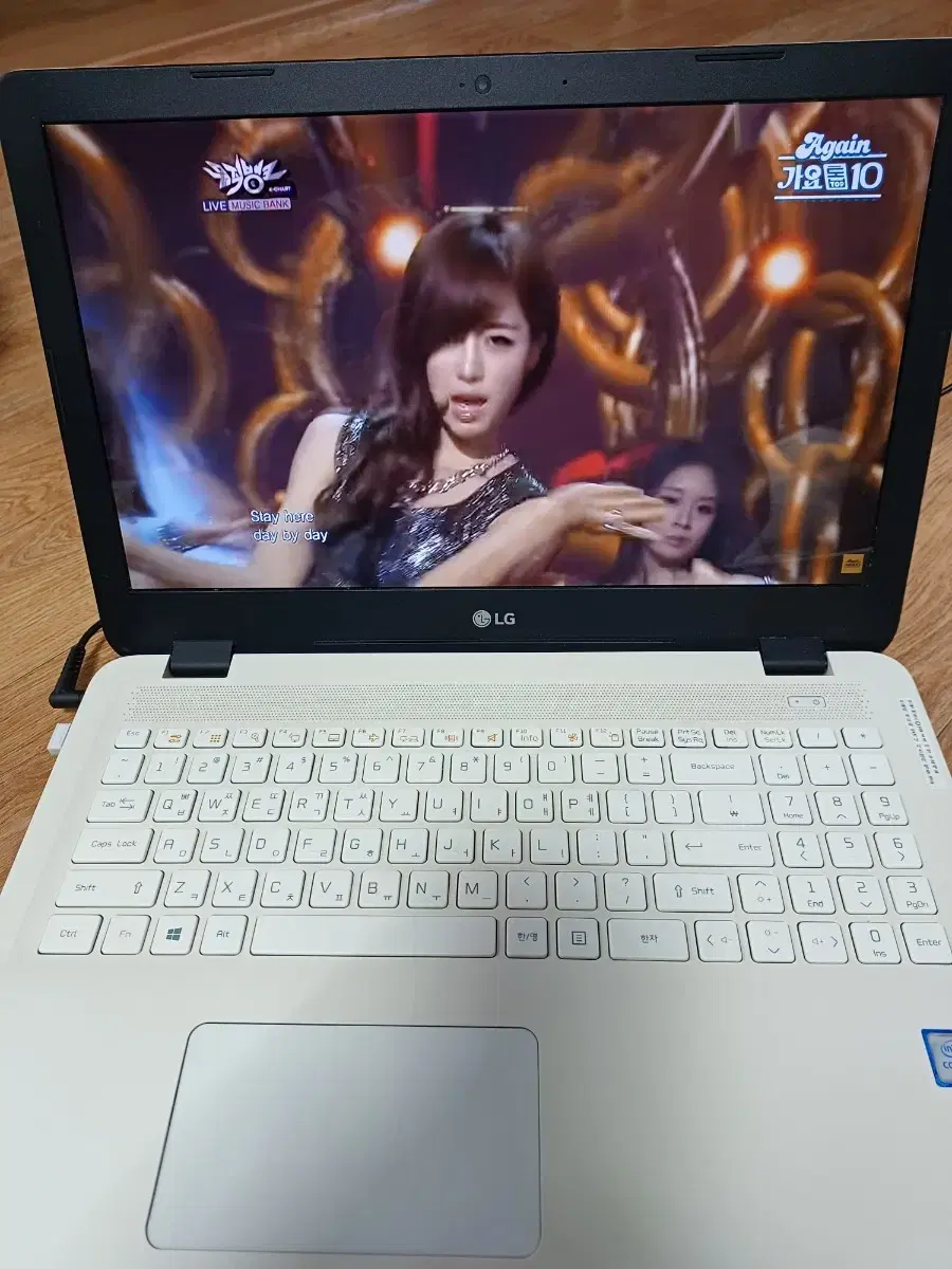 thumbnail-4